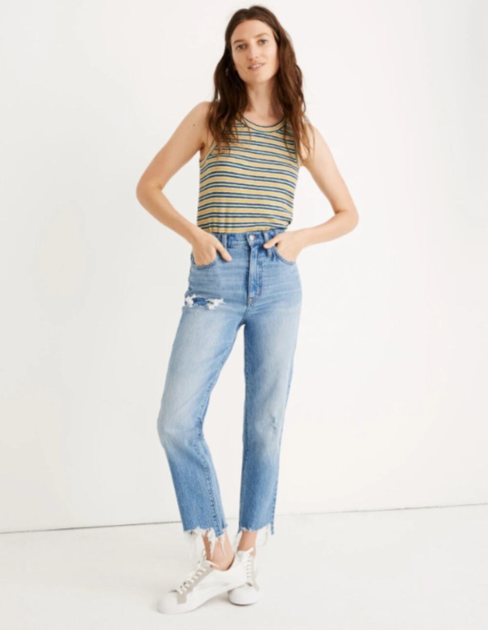 Madewell Classic Straight Jeans in Corrie Wash: Step-Hem Edition Size 26